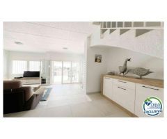 Casa en venta con amarre en Empuriabrava, Costa brava