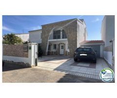 Casa en venta con amarre en Empuriabrava, Costa brava