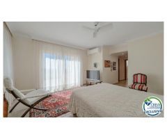 Exclusiva villa de lujo de 348 m² en una amplia parcela de 755 m²