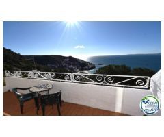 Bonita casa con licencia turística, vistas al mar y piscina en venta