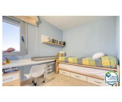 Apartamento en venta en Santa Margarita, Roses - ¡con terraza soleada y 3