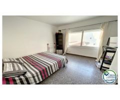 APARTAMENTO DE 6 DORMITORIOS EN EL CENTRO DE LA CIUDAD Y EN PRIMERA LÍNEA DE MAR