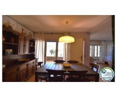 PISO CON JARDÍN PRIVADO DE 200M2.