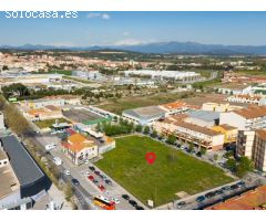 SOLAR EDIFICABLE DE 3714m2 EN FIGUERES