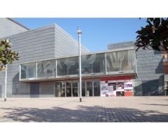 Ático en 1º línea con solárium, preciosas vistas y licencia turística.