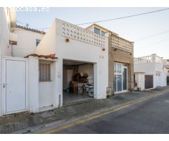 Oportunidad única de vivir en una casa en Empuriabrava.