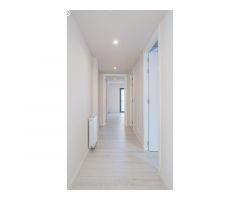 Piso de 3 habitaciones de obra nueva en C/ Sant Pau cerca Rambla Figueres.