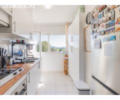 Espacio, luz y comodidad a tu alcance, en la zona Cruz de la Mano de Figueres.