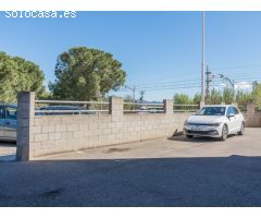 Espacio, luz y comodidad a tu alcance, en la zona Cruz de la Mano de Figueres.