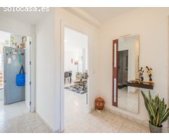 Espacio, luz y comodidad a tu alcance, en la zona Cruz de la Mano de Figueres.