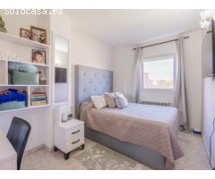 Espacio, luz y comodidad a tu alcance, en la zona Cruz de la Mano de Figueres.