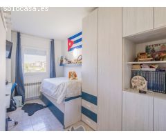 Espacio, luz y comodidad a tu alcance, en la zona Cruz de la Mano de Figueres.