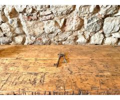 ¡Fantástica casa reformada en el centro de Avinyonet de Puigventós!