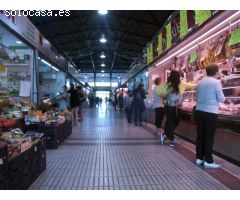 Ático en 1º línea con solárium, preciosas vistas y licencia turística.