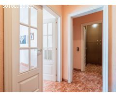 Espacioso y luminoso piso en el Eixample de Figueres