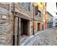 Casa Rústica en Venta en Maçanet de Cabrenys.