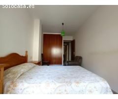 Amplio piso de 3 hab y 2 terrazas bien situado en la Villa