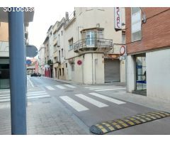 Local a pie de calle, a pocos metros de la plaza de la Palmera