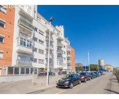 Espacio, luz y comodidad a tu alcance, en la zona Cruz de la Mano de Figueres.