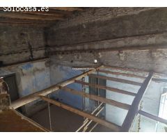 Edificio en venta en pleno centro de Torroella de Montgrí.