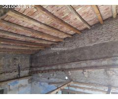 Edificio en venta en pleno centro de Torroella de Montgrí.