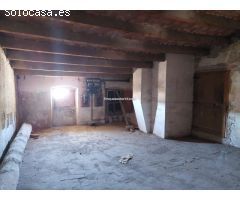 Edificio en venta en pleno centro de Torroella de Montgrí.