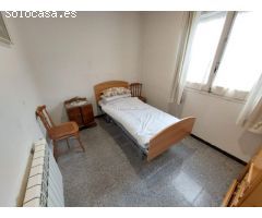 Gran casa de 5 habitaciones con patio y garaje en Torroella de Montgrí.