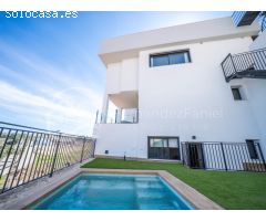 Casa pareada de Lujo en Arena Golf: Tu Paraíso Exclusivo en Algorfa, Alicante.
