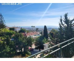 Espectacular chalet de estilo andaluz en Benalmádena pueblo