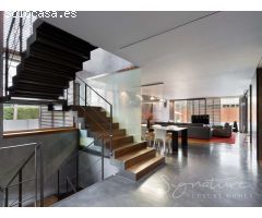 Lujosa villa con piscina y jardín privado en lArxiu (Sant Cugat)
