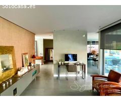 Unifamiliar de diseño con piscina en El Golf-Can Trabal (Sant Cugat)