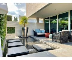 Unifamiliar de diseño con piscina en El Golf-Can Trabal (Sant Cugat)
