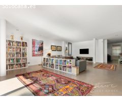 Lujosa unifamiliar con piscina y jardín privado en El Golf - Can Trabal (Sant