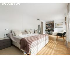 Lujosa unifamiliar con piscina y jardín privado en El Golf - Can Trabal (Sant
