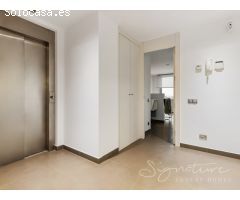 Lujosa unifamiliar con piscina y jardín privado en El Golf - Can Trabal (Sant