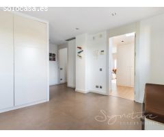 Lujosa unifamiliar con piscina y jardín privado en El Golf - Can Trabal (Sant