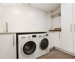 Lujosa unifamiliar con piscina y jardín privado en El Golf - Can Trabal (Sant