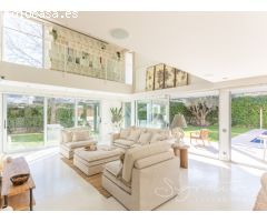 Magnifica villa unifamiliar con piscina en lArxiu (Sant Cugat)