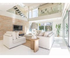 Magnifica villa unifamiliar con piscina en lArxiu (Sant Cugat)