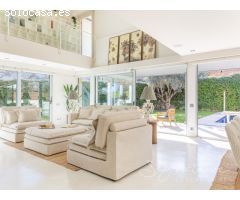 Magnifica villa unifamiliar con piscina en lArxiu (Sant Cugat)
