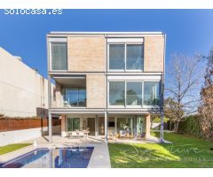 Magnifica villa unifamiliar con piscina en lArxiu (Sant Cugat)