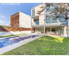 Magnifica villa unifamiliar con piscina en lArxiu (Sant Cugat)