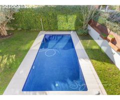 Magnifica villa unifamiliar con piscina en lArxiu (Sant Cugat)
