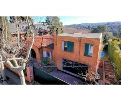 Lujosa villa en perfecto estado de conservación en venta en lArxiu (Sant Cugat)