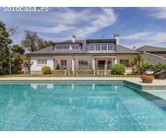 Preciosa villa con encanto y personalidad propia en Valldoreix (Sant Cugat)