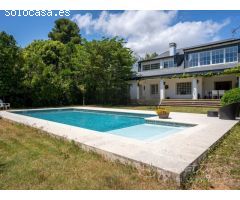 Preciosa villa con encanto y personalidad propia en Valldoreix (Sant Cugat)