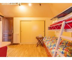 Lujoso ático dúplex con vistas de ensueño en Centre-Estació (Sant Cugat)