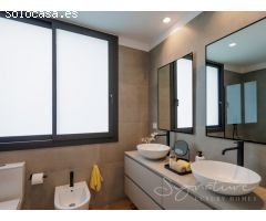 Unifamiliar a estrenar de obra nueva a estrenar con piscina y vistas de ensueño