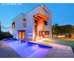 Lujosa villa única en su estilo en lArxiu (Sant Cugat)