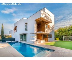 Lujosa villa única en su estilo en lArxiu (Sant Cugat)